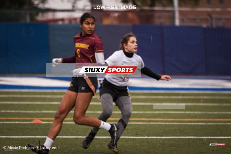  Université Laval - Université Concordia - Flag Football - RSEQ - 2023 FLAG FOOTBALL UNIV. - CONCORDIA (38) vs (14) Laval (#RSEQ23FFCONLAV) Photo by: Alexie Prefontaine | Siuxy Sports 2023-10-29