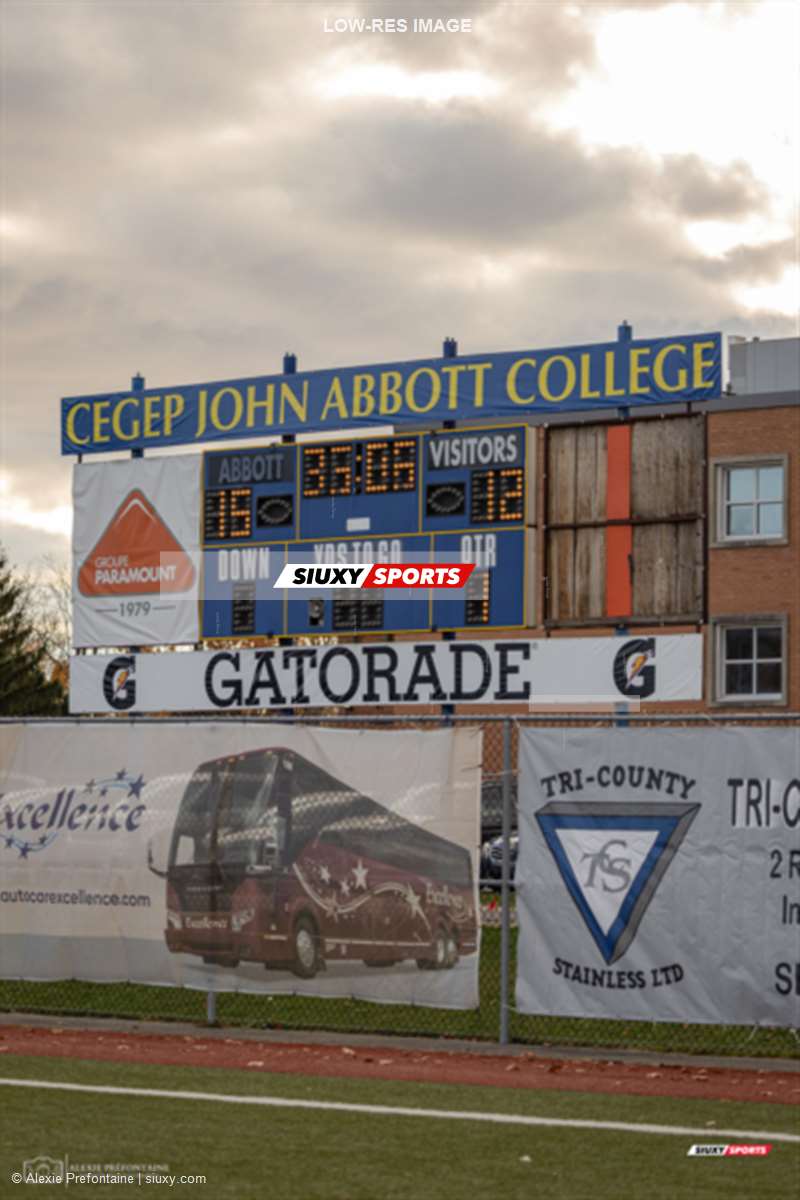  College John Abbott - Cégep André Laurendeau - Rugby - RSEQ 2023 - FINAL Coll. RUGBY MASC. - J.Abbott (22) vs (24) André Laurendeau (2nd HALF) (#RSEQ23RCABBAL2) Photo by: Alexie Prefontaine | Siuxy Sports 2023-11-05