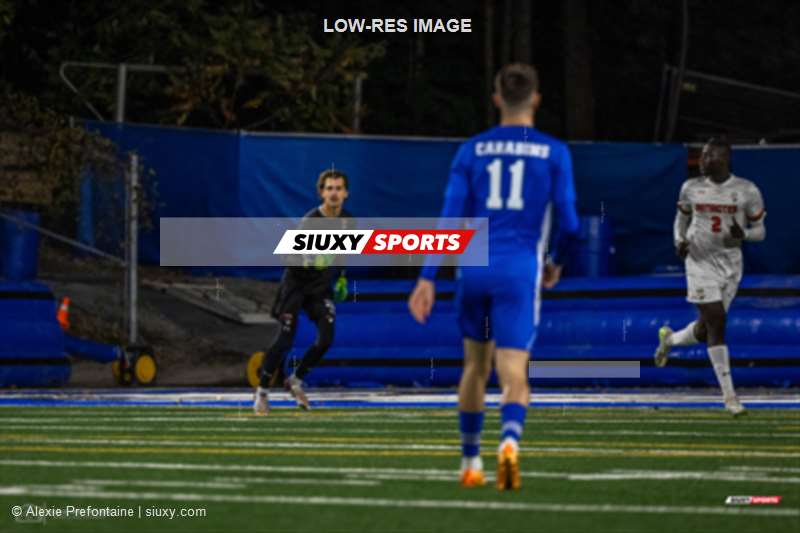  Université de Montréal - Université du Québec à Trois-Rivières - Soccer - RSEQ - 2023 FINAL SOCCER UNIV. MASC - UDM (1) VS (2) UQTR - (1ST HALF) (#RSEQ23SMUMTR111) Photo by: Alexie Prefontaine | Siuxy Sports 2023-11-03