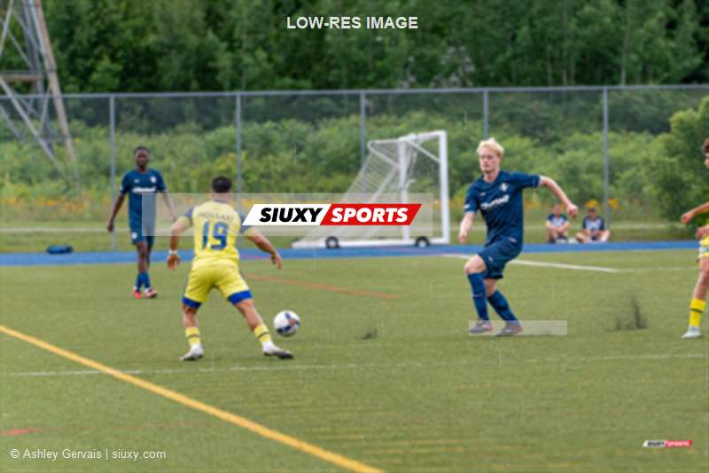 Olivier VILLENEUVE -  AS de Blainville - CS Longueuil - Soccer - PLSQ - AS de Blainville (1) vs (2) CS Longueuil (#PLSQ24ASBLON06) Photo by: Ashley Gervais | Siuxy Sports 2024-06-30