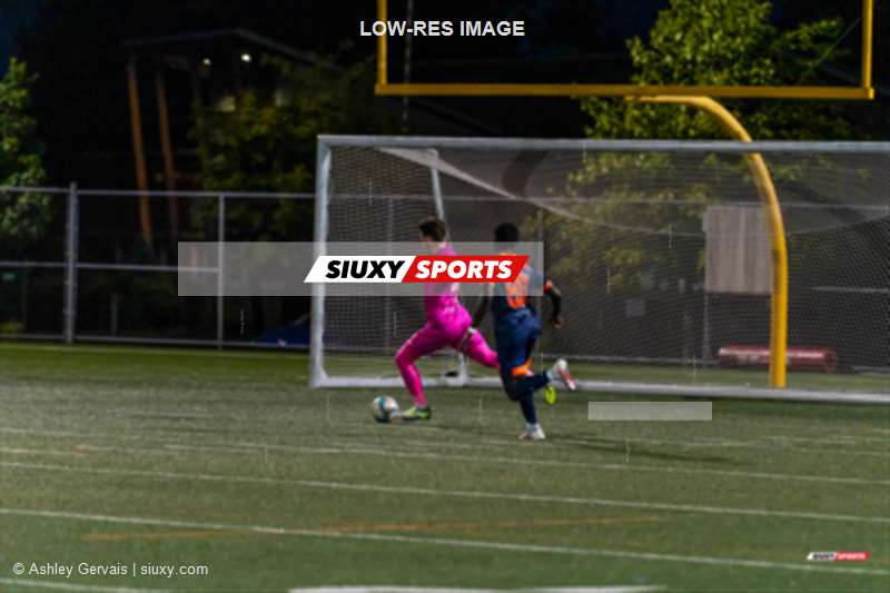  CS St-Laurent - AS de Blainville - Soccer - PLSQ - M - CS Saint-Laurent (2) vs (0) AS Blainville - 2nd half (#PLSQMCSLASB0207) Photo by: Ashley Gervais | Siuxy Sports 2024-07-25