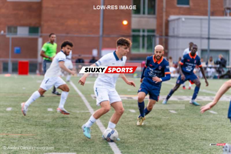 Zackarya OUMAMASS -  CS St-Laurent - AS de Blainville - Soccer - PLSQ - M - CS Saint-Laurent (2) vs (0) AS Blainville - 1st half (#PLSQMCSLASB0107) Photo by: Ashley Gervais | Siuxy Sports 2024-07-25