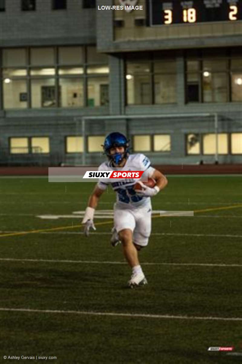 RSEQ 2024 Football - McGill (8) vs (47) Université de Montréal - 1st half par Ashley