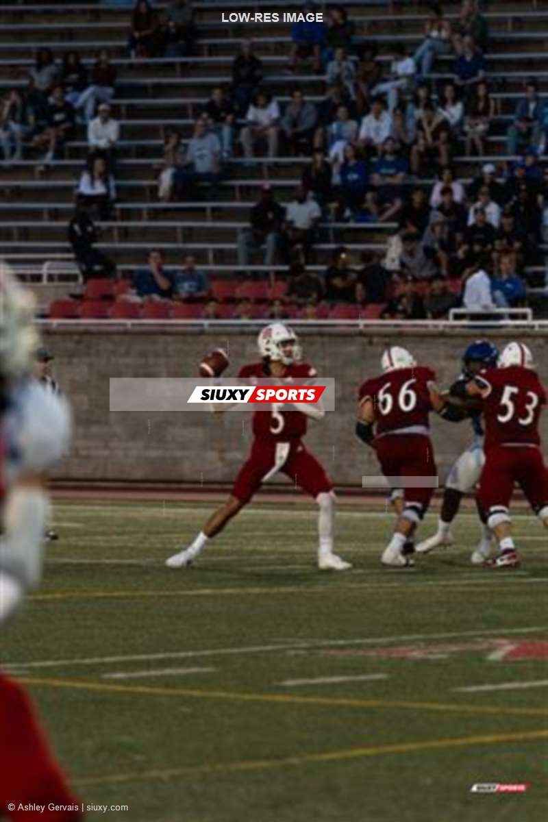 RSEQ 2024 Football - McGill (8) vs (47) Université de Montréal - 1st half par Ashley