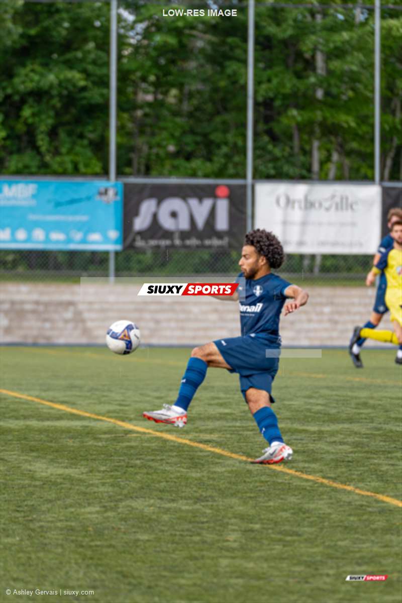  AS de Blainville - CS Longueuil - Soccer - PLSQ - AS de Blainville (1) vs (2) CS Longueuil (#PLSQ24ASBLON06) Photo by: Ashley Gervais | Siuxy Sports 2024-06-30