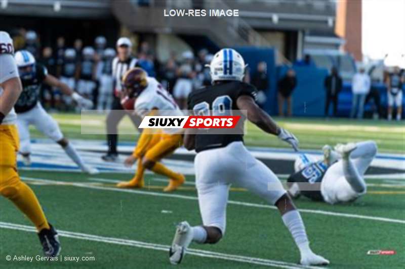 RSEQ - 2023 Football - Université de Montréal (14) vs (16) Concordia University