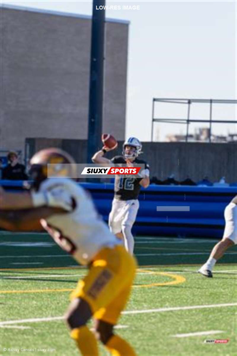 RSEQ - 2023 Football - Université de Montréal (14) vs (16) Concordia University