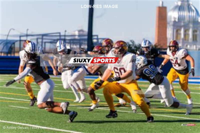 RSEQ - 2023 Football - Université de Montréal (14) vs (16) Concordia University