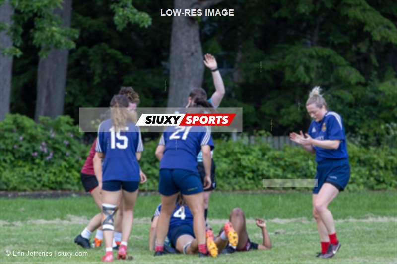  Sainte-Anne-de-Bellevue RFC - Abénakis de Sherbrooke - Rugby - RQ 2026 - Ligue Prov 3 Fém - SABRFC vs Abénakis de Sherbrooke (#RQ26LP3FSAAB6) Photo by: Erin Jefferies | Siuxy Sports 2026-06-13