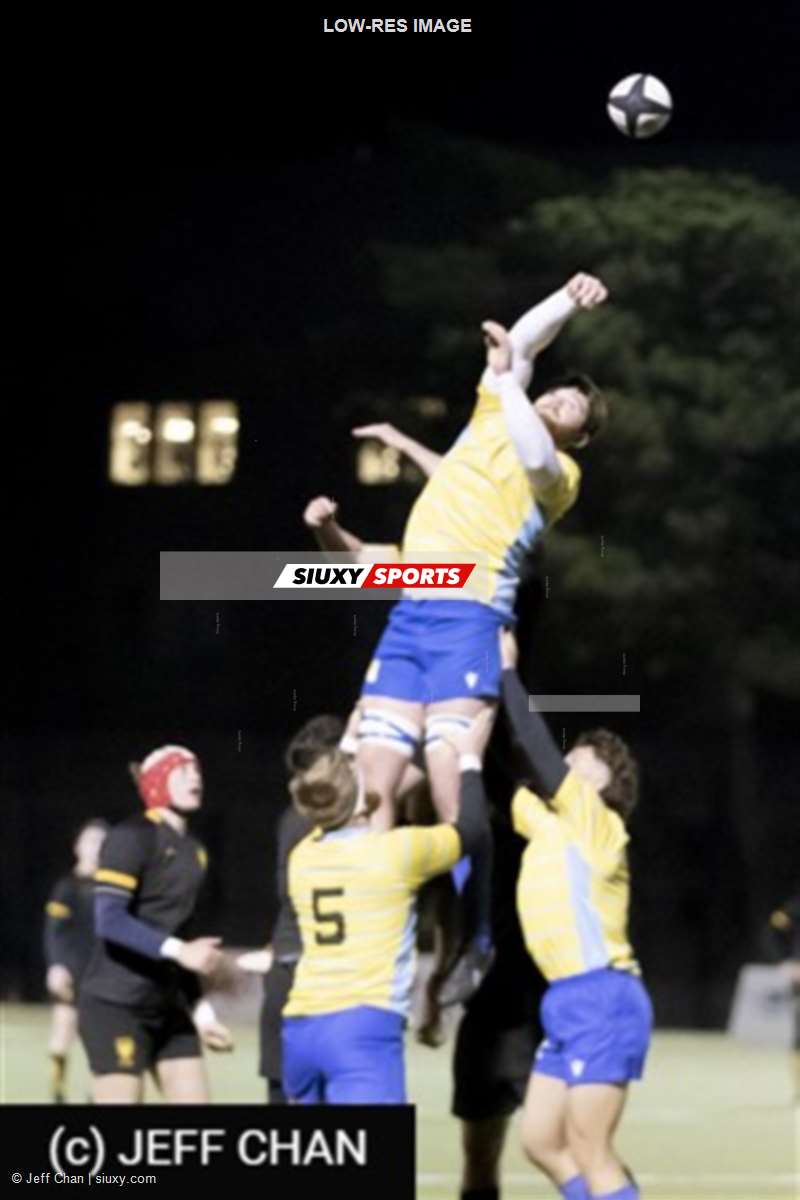 CANUMENS 2021 - U Victoria vs Dalhousie U -  by Jeff Chan