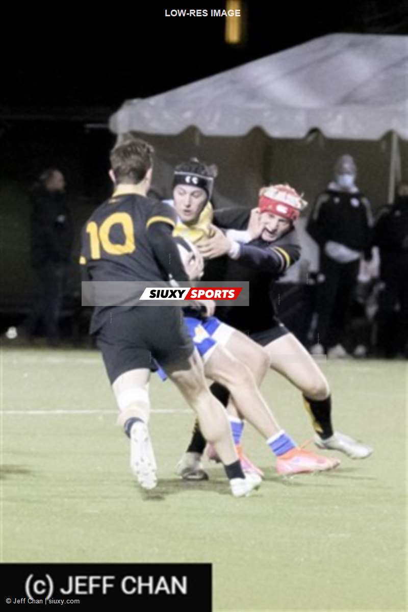 CANUMENS 2021 - U Victoria vs Dalhousie U -  by Jeff Chan