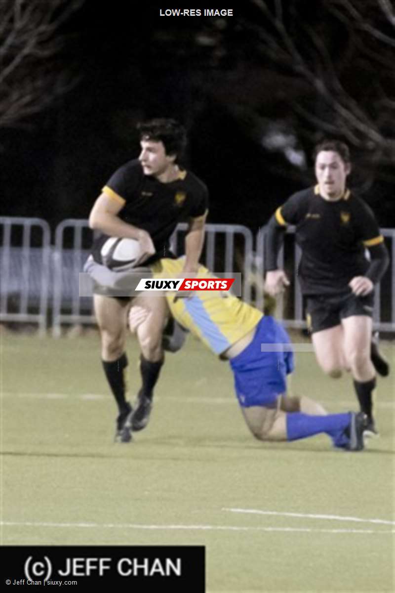 CANUMENS 2021 - U Victoria vs Dalhousie U -  by Jeff Chan