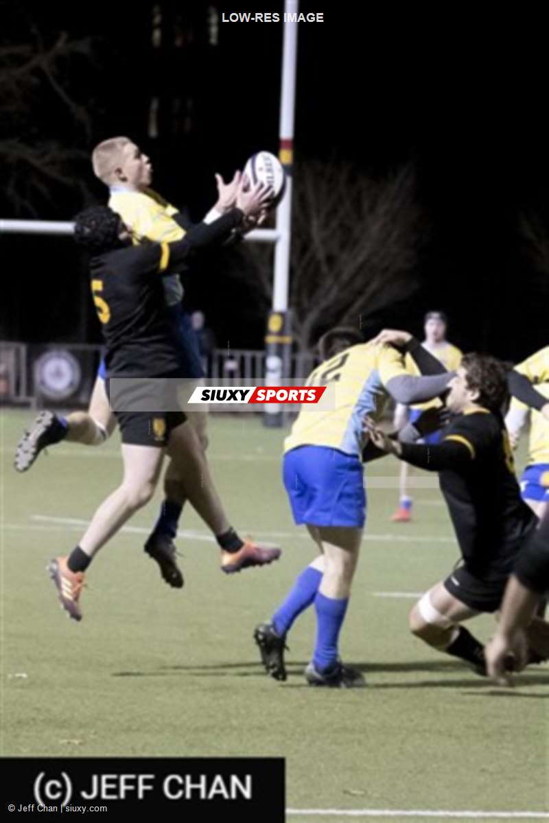 CANUMENS 2021 - U Victoria vs Dalhousie U -  by Jeff Chan