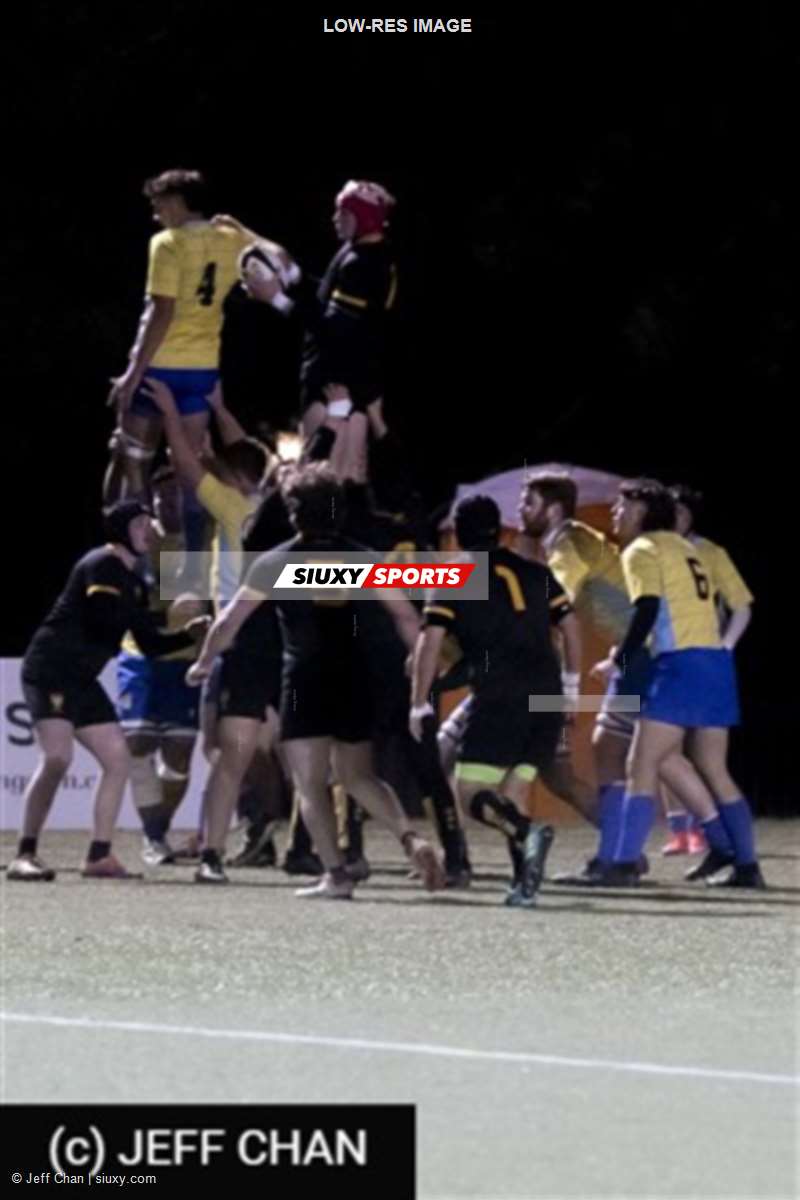 CANUMENS 2021 - U Victoria vs Dalhousie U -  by Jeff Chan