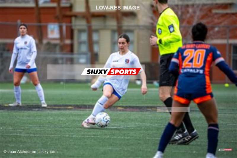 Senior Ligue 1 QC Féminin 2026 - CS St-Laurent vs CS Mont-Royal Outremont