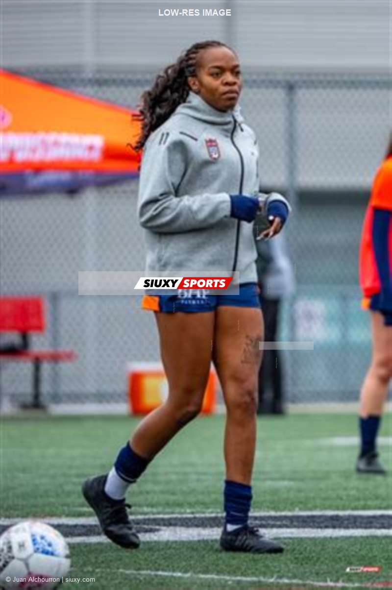 Senior Ligue 1 QC Féminin 2026 - CS St-Laurent vs CS Mont-Royal Outremont