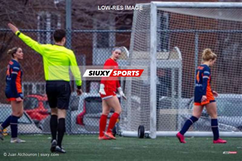 Senior Ligue 1 QC Féminin 2026 - CS St-Laurent vs CS Mont-Royal Outremont