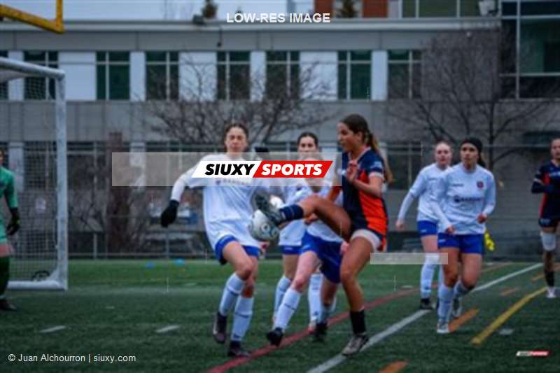 Senior Ligue 1 QC Féminin 2026 - CS St-Laurent vs CS Mont-Royal Outremont