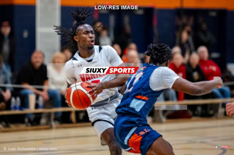 Dzidula Marylight SOWADAN -  Cégep Vanier - Cégep André Laurendeau - Basketball - RSEQ 2026 - Basketball M D2 - Championnat de conférence SO - Vanier vs André Laurendeau (#RSEQ26BMD24VA) Photo by: Juan Alchourron | Siuxy Sports 2026-03-28