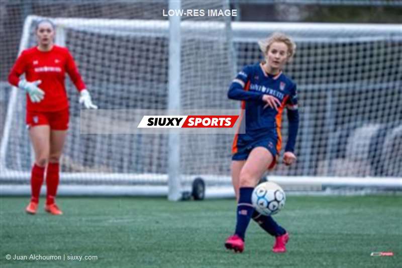 Senior Ligue 1 QC Féminin 2026 - CS St-Laurent vs CS Mont-Royal Outremont