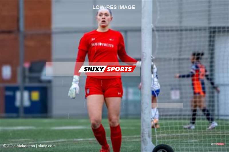 Senior Ligue 1 QC Féminin 2026 - CS St-Laurent vs CS Mont-Royal Outremont