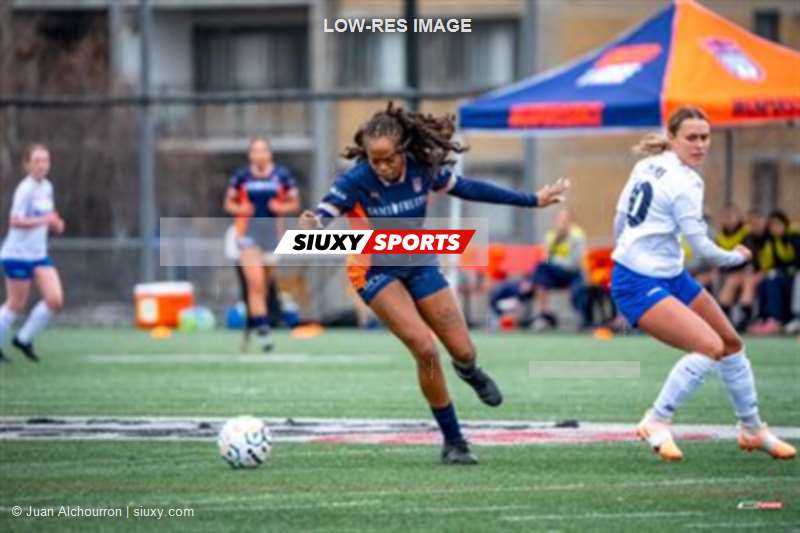 Senior Ligue 1 QC Féminin 2026 - CS St-Laurent vs CS Mont-Royal Outremont