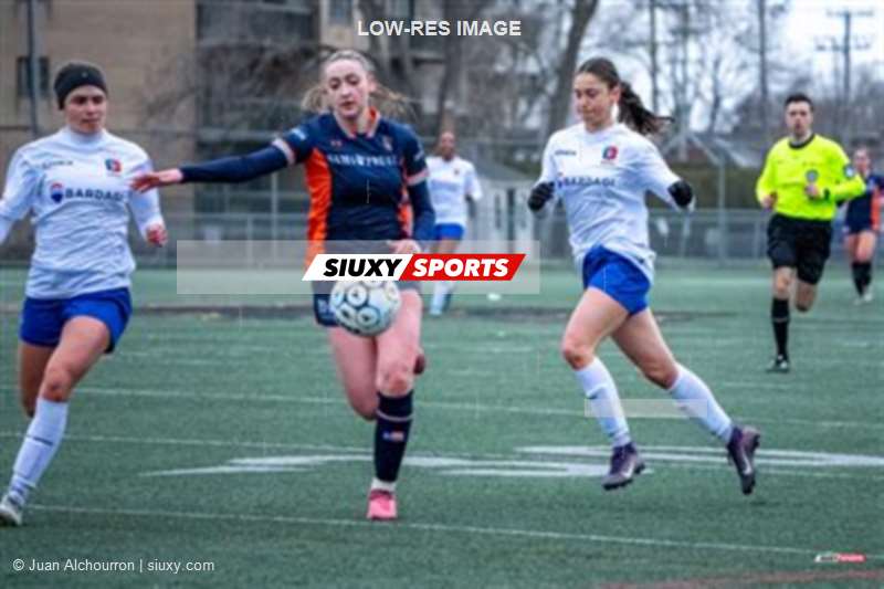 Senior Ligue 1 QC Féminin 2026 - CS St-Laurent vs CS Mont-Royal Outremont