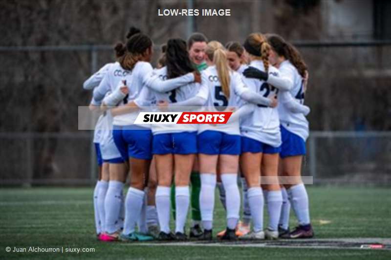 Senior Ligue 1 QC Féminin 2026 - CS St-Laurent vs CS Mont-Royal Outremont