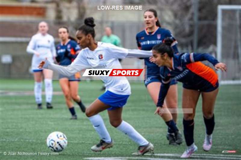 Senior Ligue 1 QC Féminin 2026 - CS St-Laurent vs CS Mont-Royal Outremont