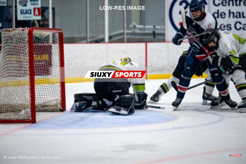  ÉTS (École de technologie supérieure) - Université du Québec à Chicoutimi - Ice hockey - RSEQ 2026 - Hockey D2 - ETS vs UQAC (#RSEQ26D2ETC3) Photo by: Juan Alchourron | Siuxy Sports 2026-03-21