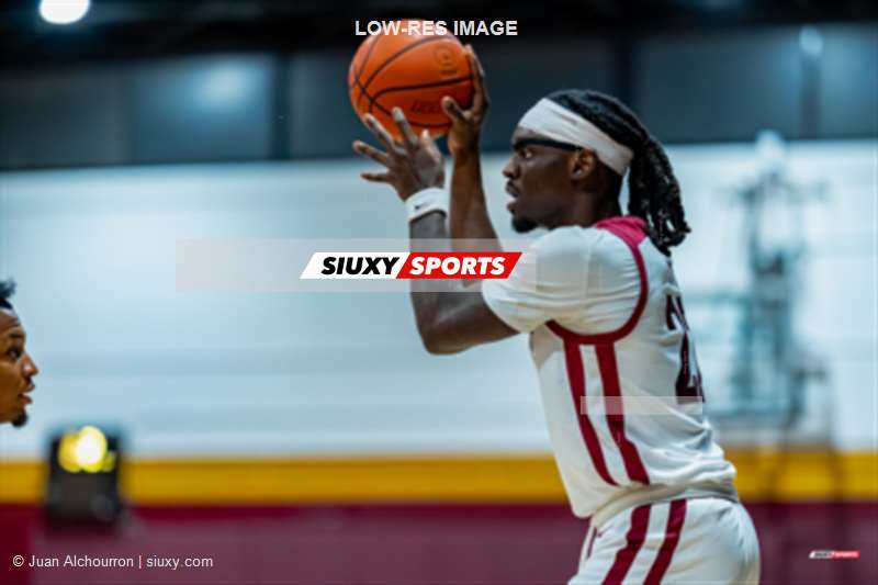 Jaheem JOSEPH -  Université Concordia - Université McGill - Basketball - RSEQ 2026 - Basketball Universitaire M - Concordia U. vs McGill U - Match (#RSEQ26BUMCM11) Photo by: Juan Alchourron | Siuxy Sports 2026-01-17