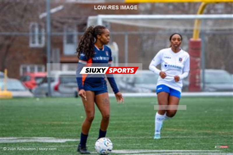 Senior Ligue 1 QC Féminin 2026 - CS St-Laurent vs CS Mont-Royal Outremont