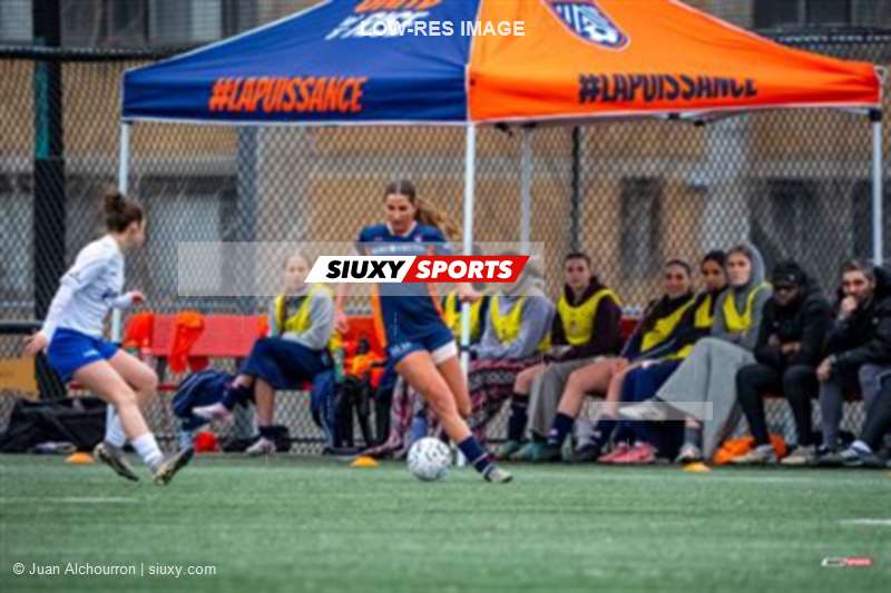 Senior Ligue 1 QC Féminin 2026 - CS St-Laurent vs CS Mont-Royal Outremont