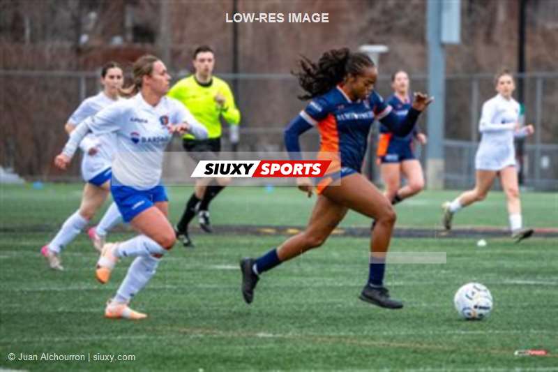 Senior Ligue 1 QC Féminin 2026 - CS St-Laurent vs CS Mont-Royal Outremont
