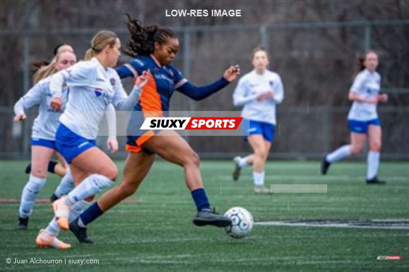 Senior Ligue 1 QC Féminin 2026 - CS St-Laurent vs CS Mont-Royal Outremont