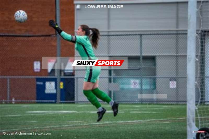 Senior Ligue 1 QC Féminin 2026 - CS St-Laurent vs CS Mont-Royal Outremont