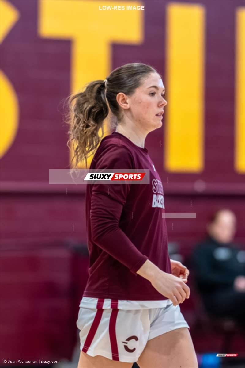 Alice FLEMING -  Université Concordia - Université McGill - Basketball - RSEQ 2026 - Basketball Universitaire F - Concordia U. vs McGill U (#RSEQ26BUFCUM1) Photo by: Juan Alchourron | Siuxy Sports 2026-01-17