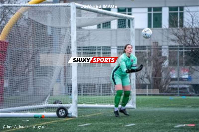 Senior Ligue 1 QC Féminin 2026 - CS St-Laurent vs CS Mont-Royal Outremont