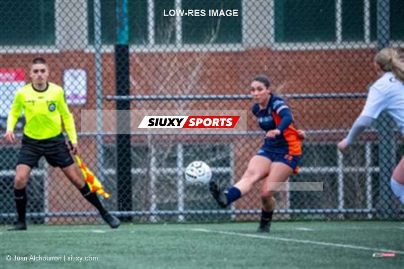 Senior Ligue 1 QC Féminin 2026 - CS St-Laurent vs CS Mont-Royal Outremont