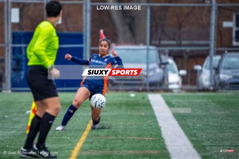 Senior Ligue 1 QC Féminin 2026 - CS St-Laurent vs CS Mont-Royal Outremont