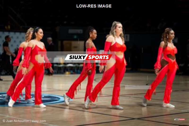 Fierce MTL - Latin Groove Montreal - Half Time Show at Montreal Toundra games (20-21 Feb 2026)