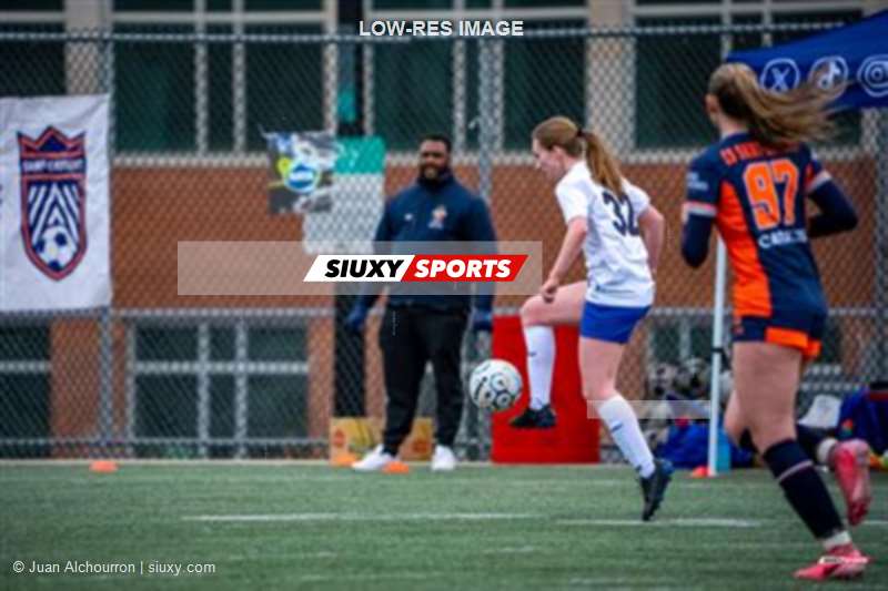 Senior Ligue 1 QC Féminin 2026 - CS St-Laurent vs CS Mont-Royal Outremont