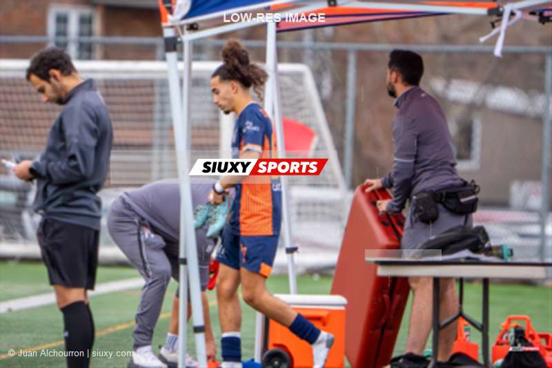  CS St-Laurent - AS de Blainville - Soccer - Senior Ligue 1 QC Masculin 2026 - CS St-Laurent vs AS Blainville (#PLSQ1FSTLBL04) Photo by: Juan Alchourron | Siuxy Sports 2026-04-18
