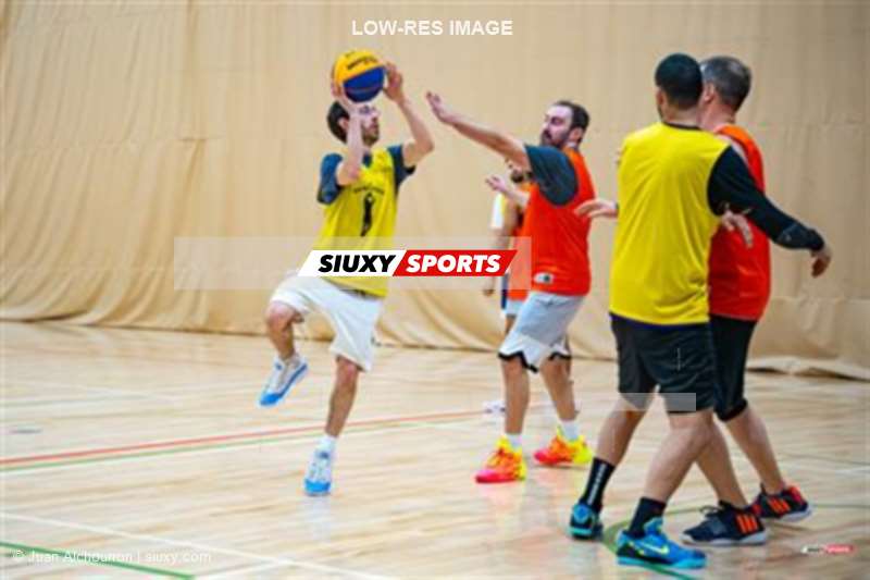 TSS 2026 - Yellow vs Orange