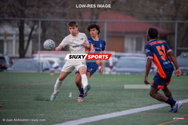  CS St-Laurent - AS de Blainville - Soccer - Senior Ligue 1 QC Masculin 2026 - CS St-Laurent vs AS Blainville (#PLSQ1FSTLBL04) Photo by: Juan Alchourron | Siuxy Sports 2026-04-18