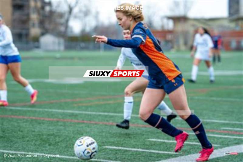 Senior Ligue 1 QC Féminin 2026 - CS St-Laurent vs CS Mont-Royal Outremont