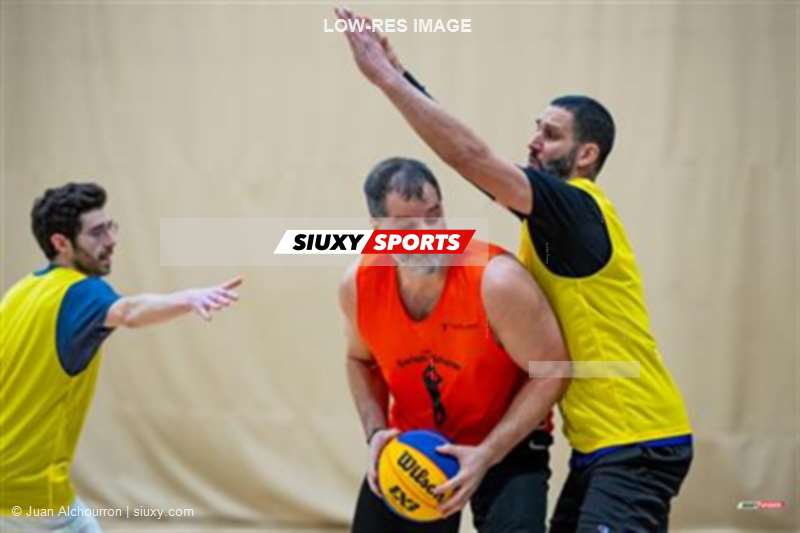 TSS 2026 - Yellow vs Orange
