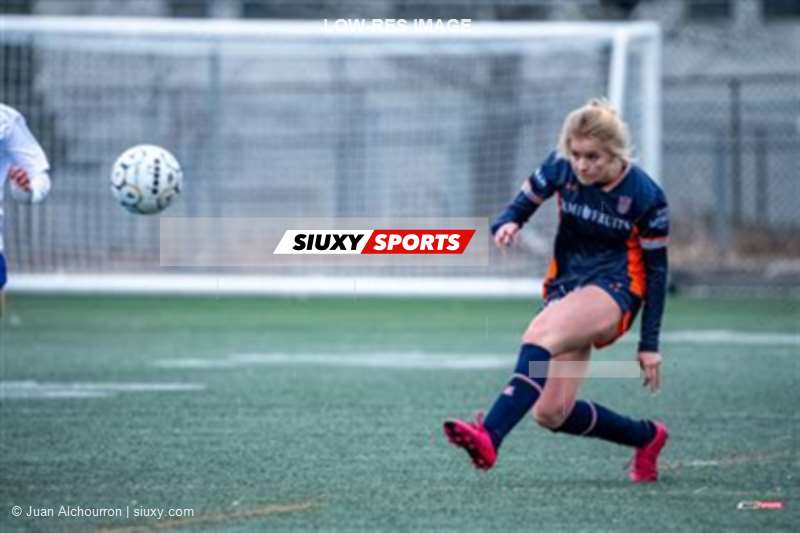 Senior Ligue 1 QC Féminin 2026 - CS St-Laurent vs CS Mont-Royal Outremont