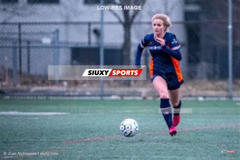 Senior Ligue 1 QC Féminin 2026 - CS St-Laurent vs CS Mont-Royal Outremont
