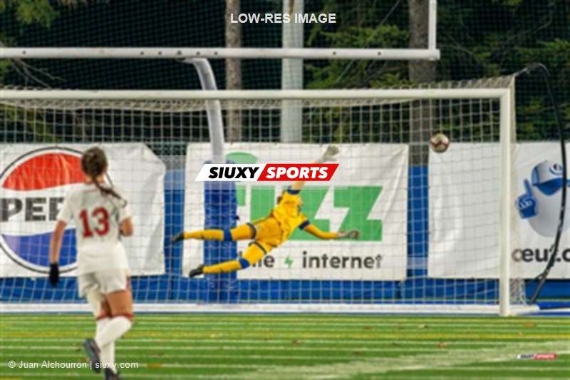 RSEQ 2024 Final Soccer Fém - U de Montréal (1) vs (2) U Laval (par pénalités après 1-1)